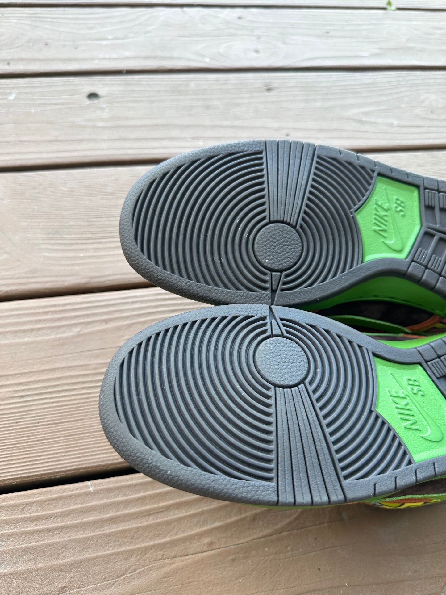 Size 8.5 - Nike Dunk Low Premium SB De La Soul