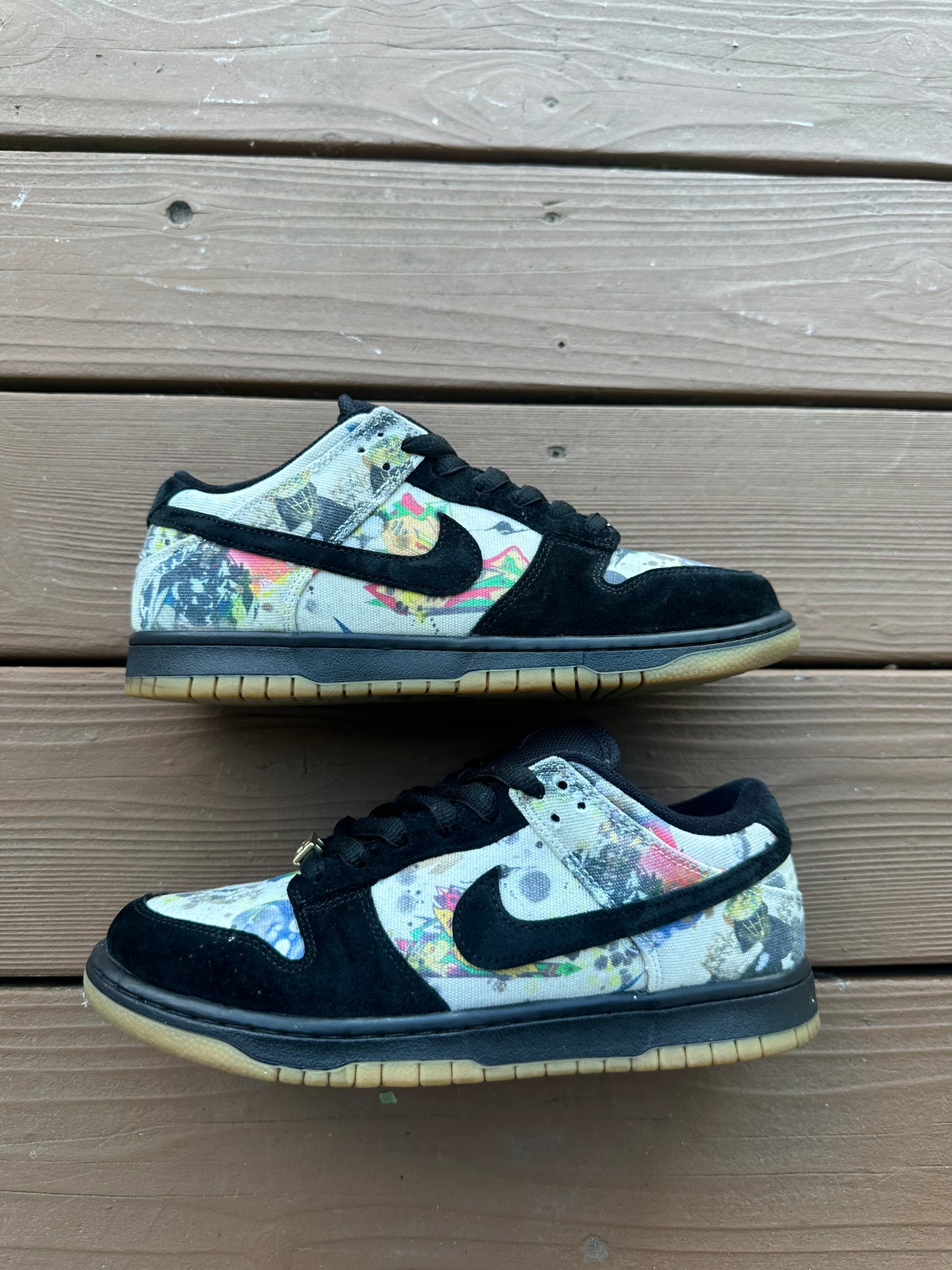 Size 8.5 - Supreme x Nike SB Dunk Low Rammellzee