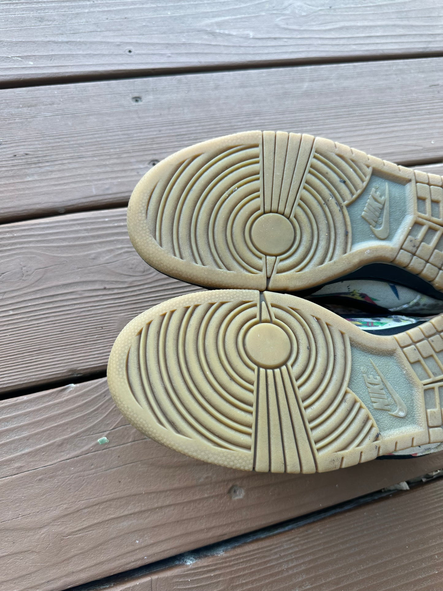 Size 8.5 - Supreme x Nike SB Dunk Low Rammellzee
