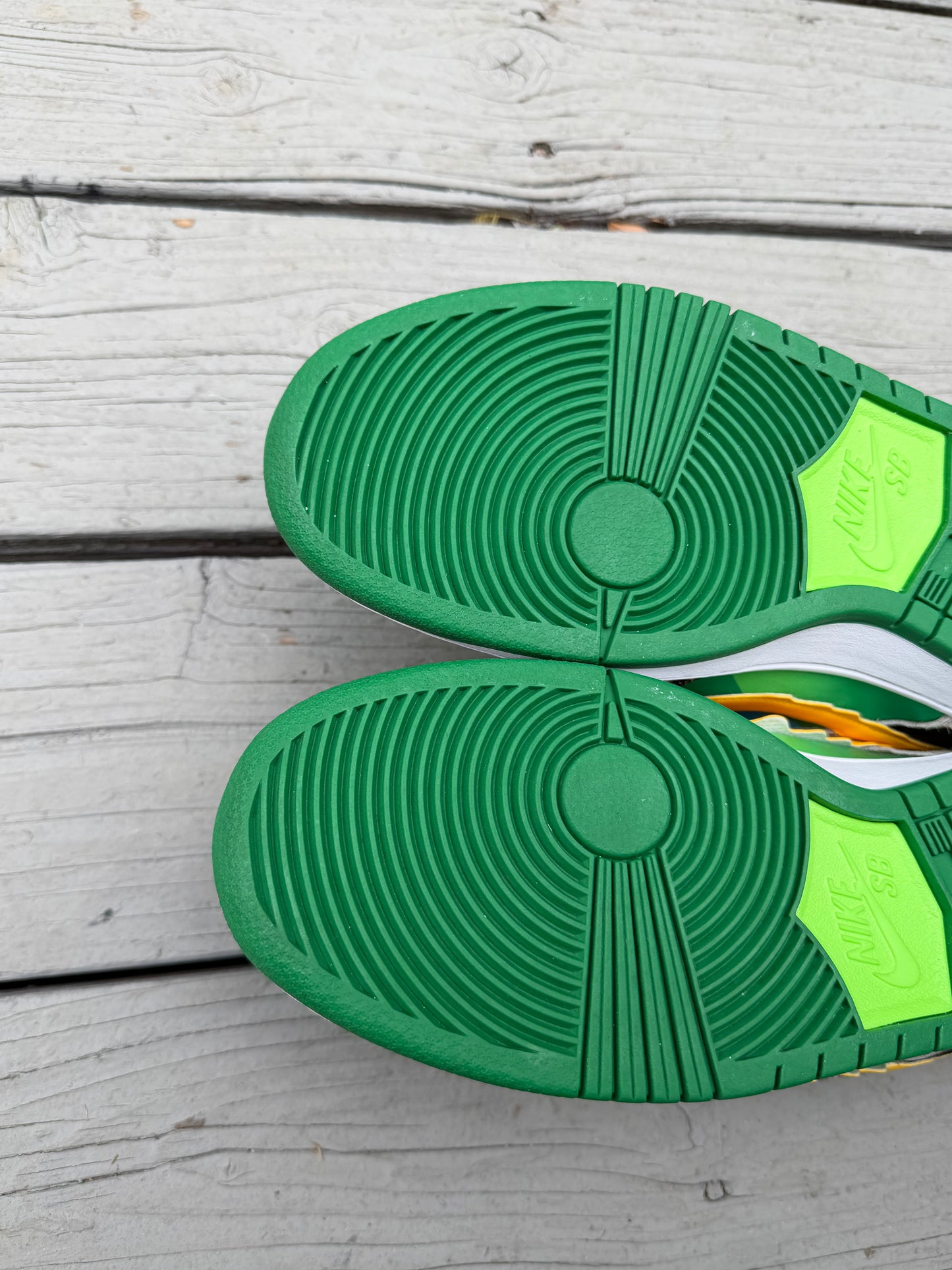 Size 10.5 - Ben & Jerry's x Nike SB Dunk Low Pro QS Chunky Dunky