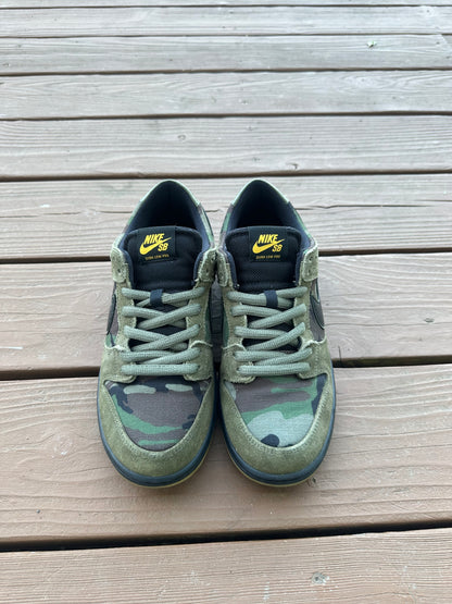 Size 9 - Nike SB Dunk Low Zoom Pro Skate Camo