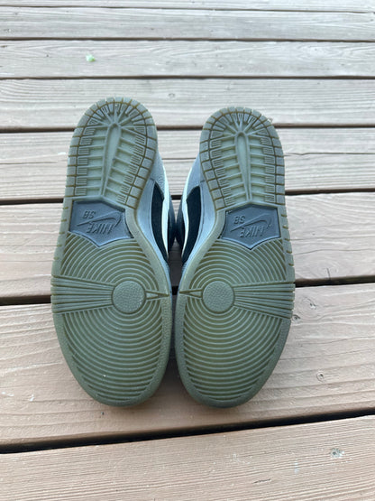 Size 9.5 - Nike Dunk Low Premium SB Petosky