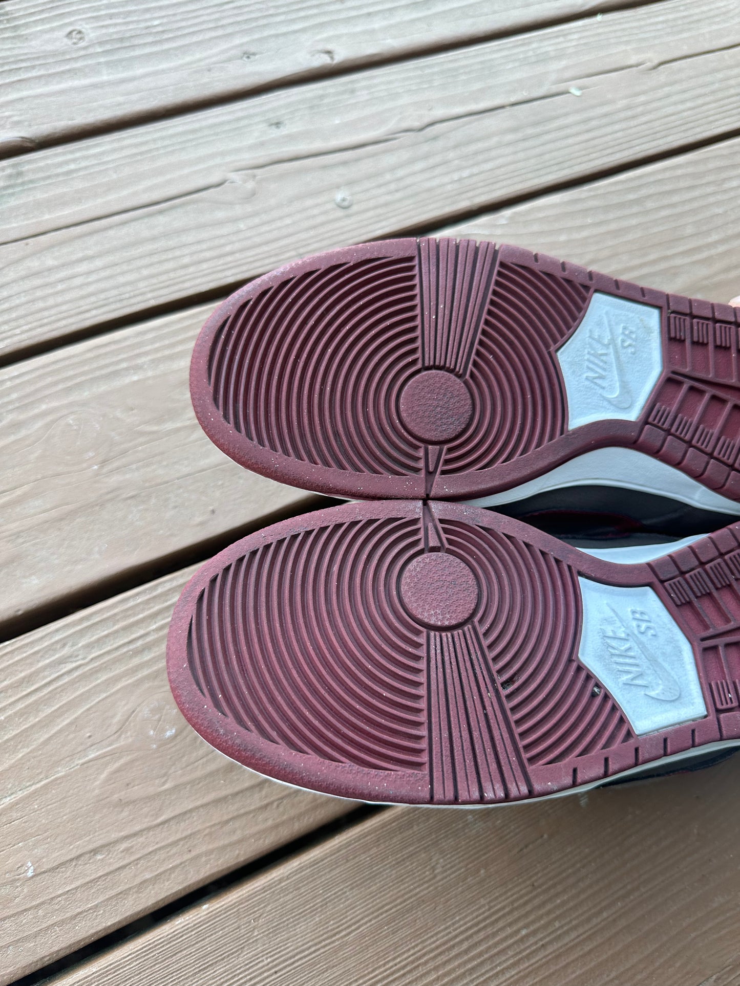 Size 9 - Nike Dunk Low Pro SB Ironstone