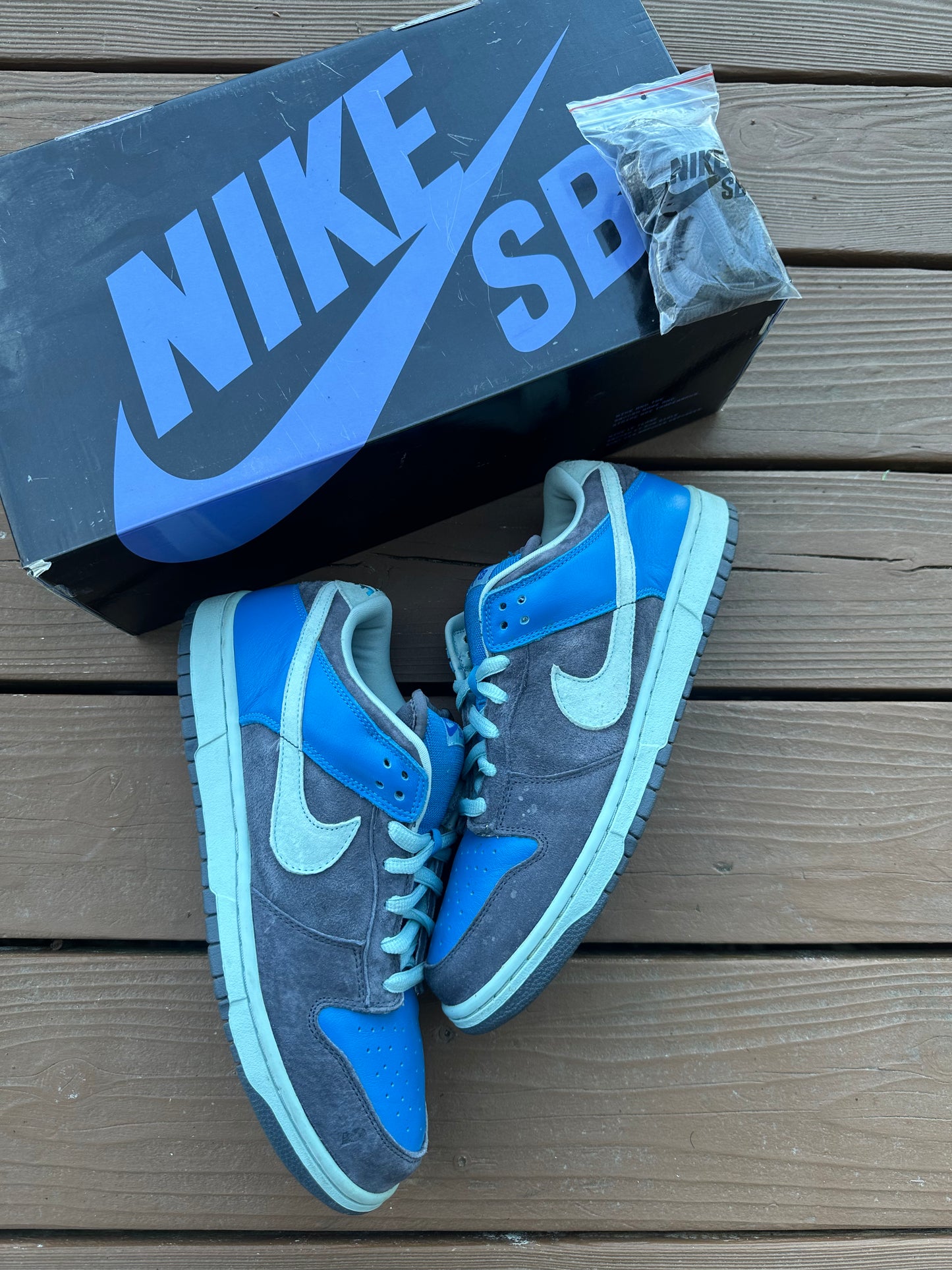 Size 11.5 - Nike Dunk Low Pro SB Aqua Chalk