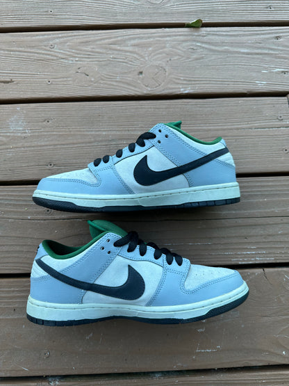 Size 8.5 - Nike Dunk Low Premium SB Maple Leaf