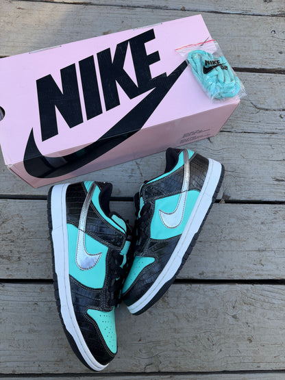Size 9 - Nike SB Dunk Low Pro x Diamond Supply Co. Tiffany