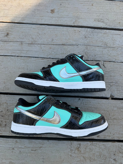 Size 9 - Nike SB Dunk Low Pro x Diamond Supply Co. Tiffany