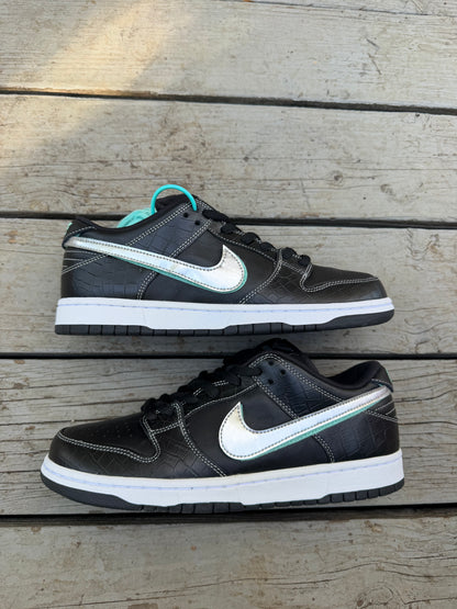 Size 10 - Diamond Supply Co. x Nike SB Dunk Low Pro Black Diamond