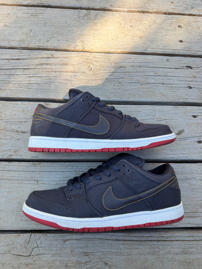 Size 10.5 - Nike Dunk Low Premium SB Levi's Blue
