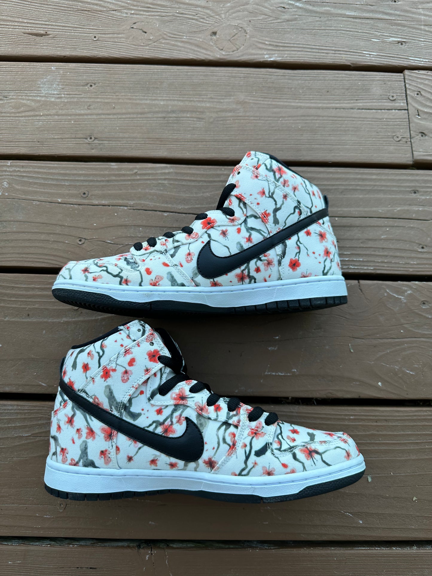 Size 10 - Nike Dunk High Pro SB Cherry Blossom