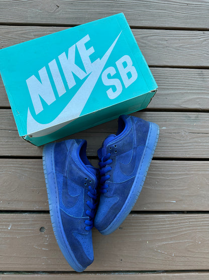 Size 11 - Nike Dunk Low Premium SB Once In A Blue Moon