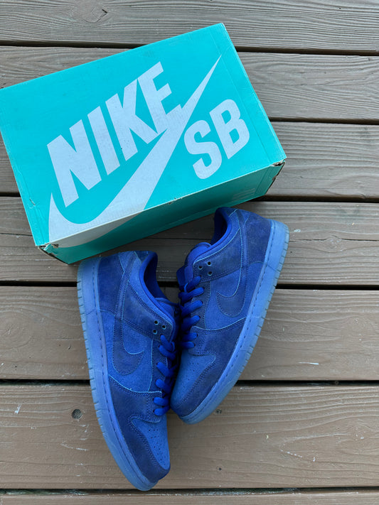 Size 11 - Nike Dunk Low Premium SB Once In A Blue Moon
