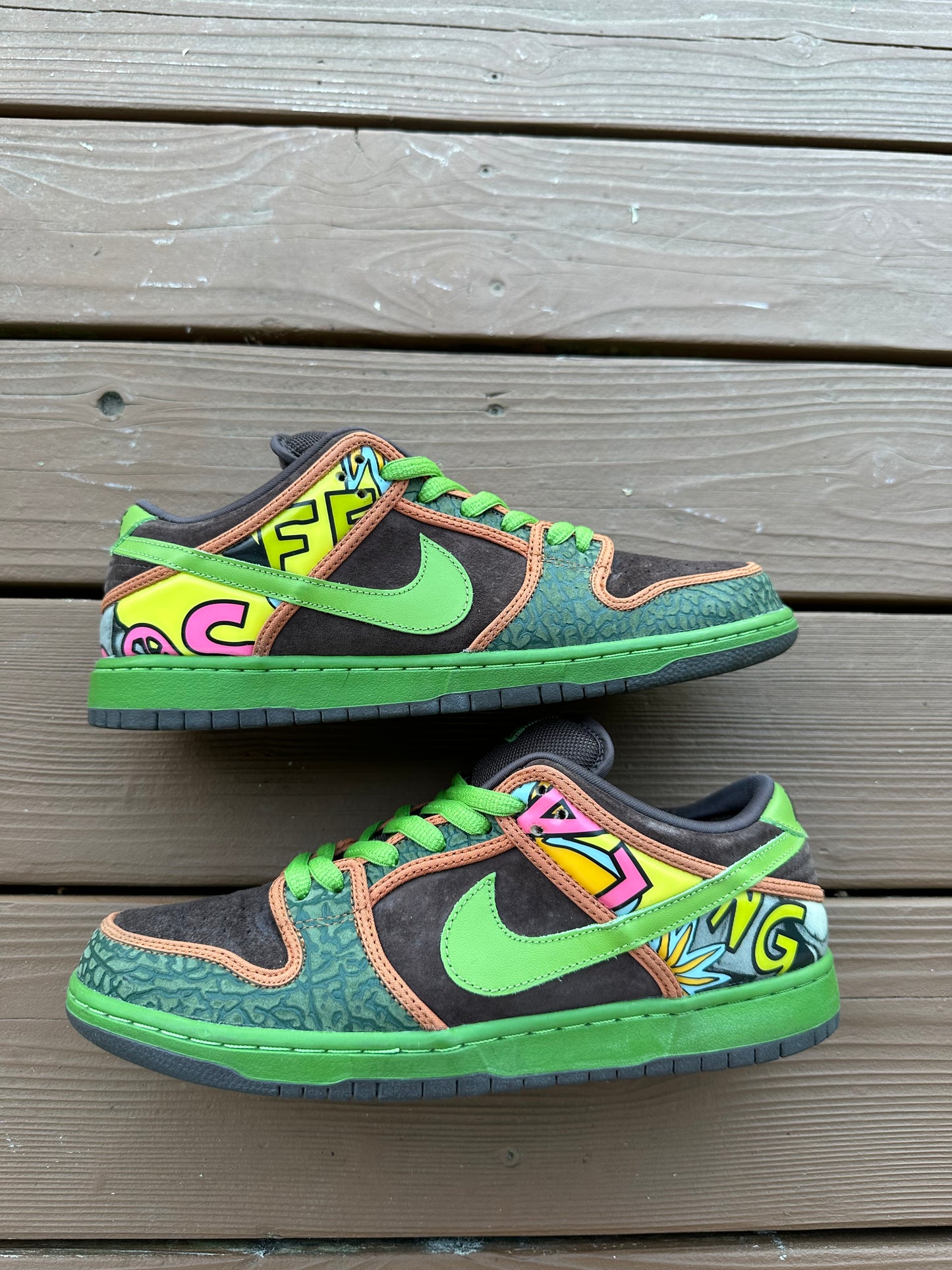 Size 10.5 - Nike Dunk Low Premium SB De La Soul