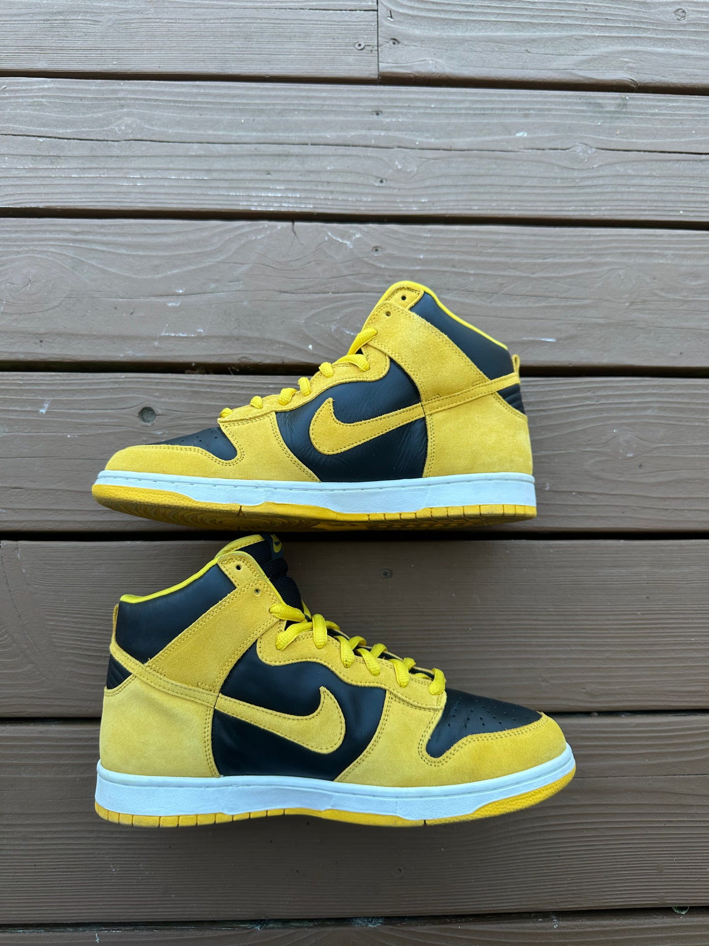 Iowa Dunks Size 13 - Nike Dunk High Pro SB BTTYS Iowa – SwoooshSF