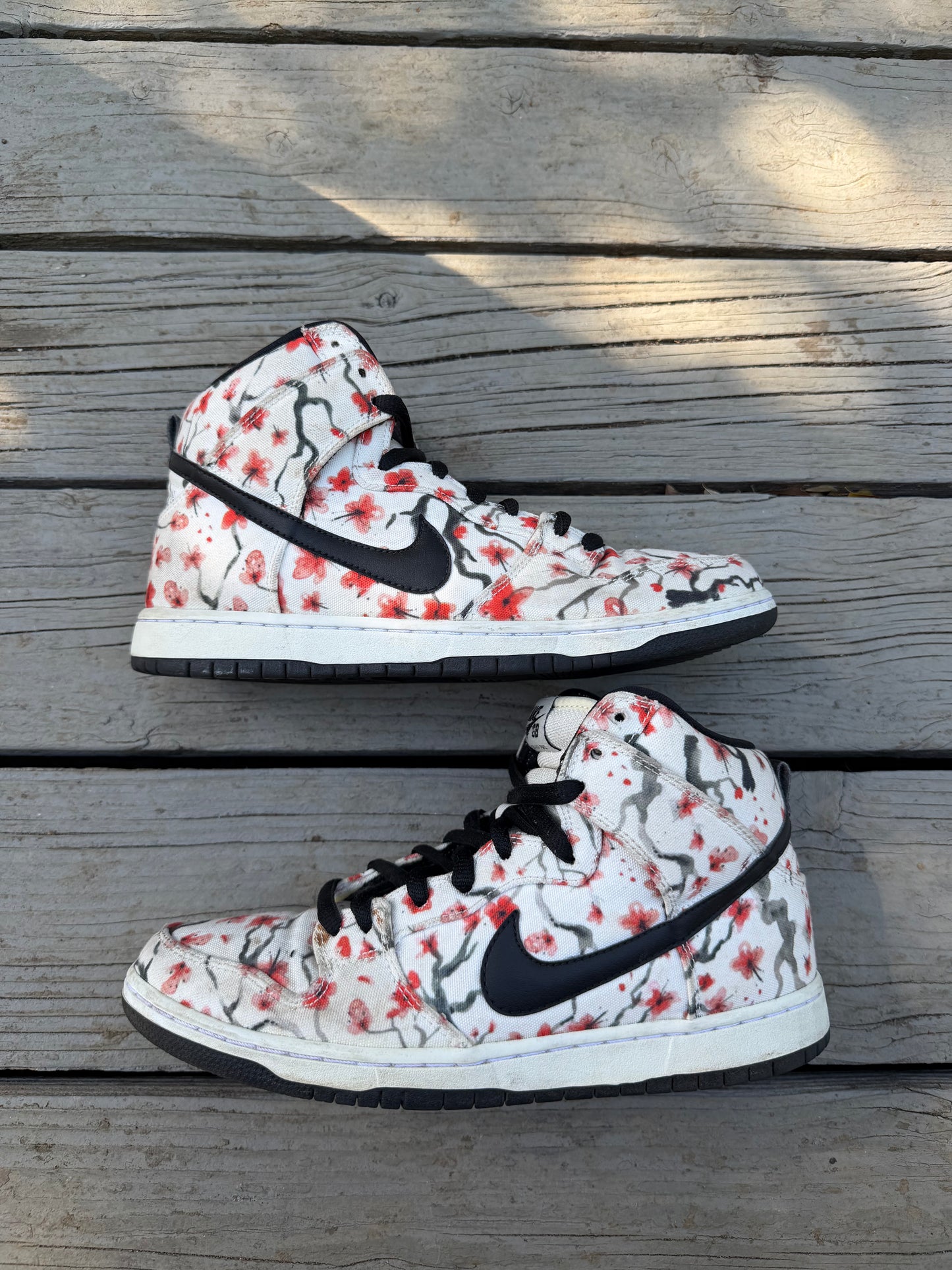 Size 9.5 - Nike Dunk High Pro SB Cherry Blossom