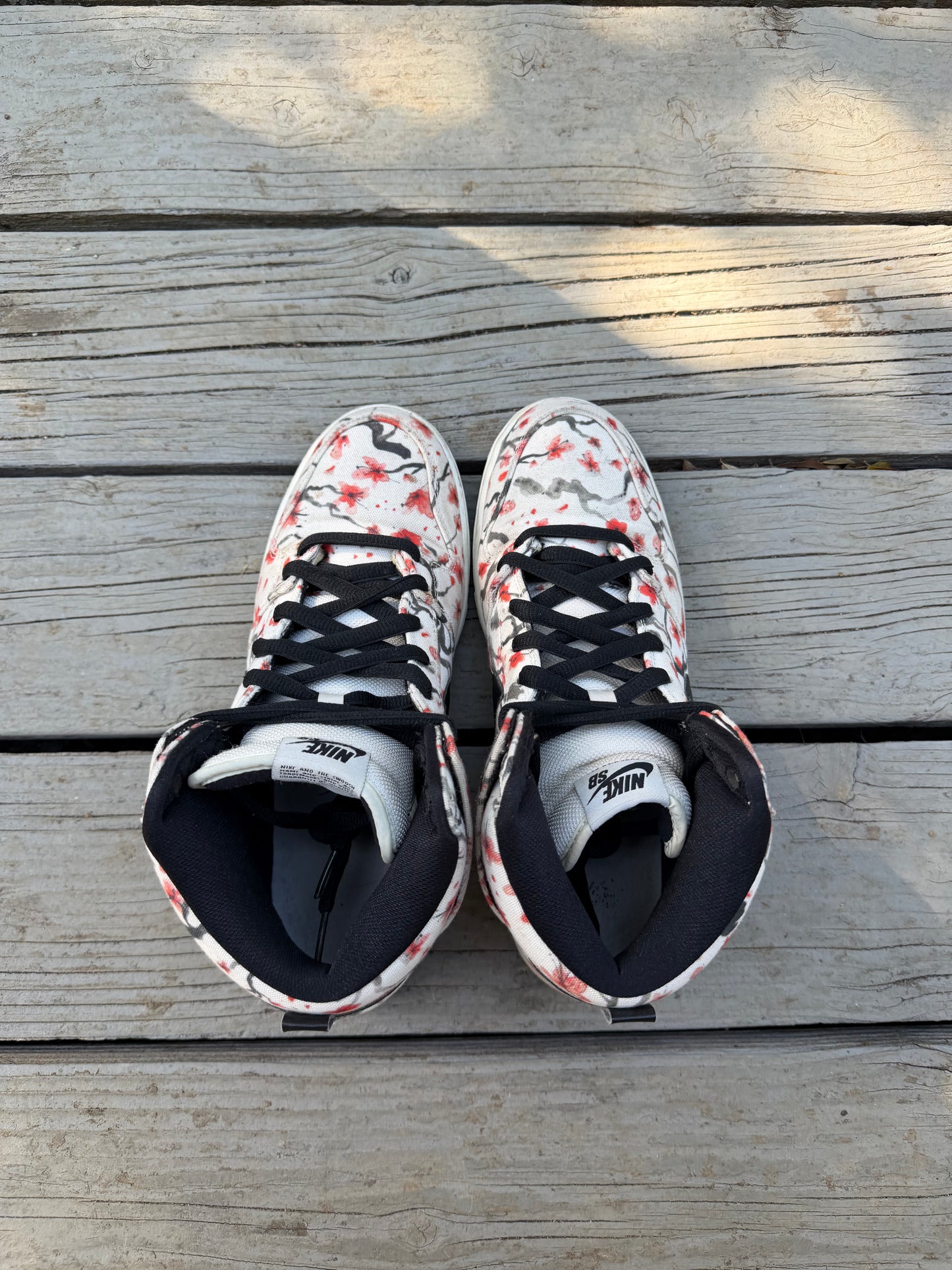 Size 9.5 - Nike Dunk High Pro SB Cherry Blossom