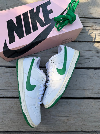 Size 9.5 - Nike Dunk Low Pro SB St. Patrick's Day