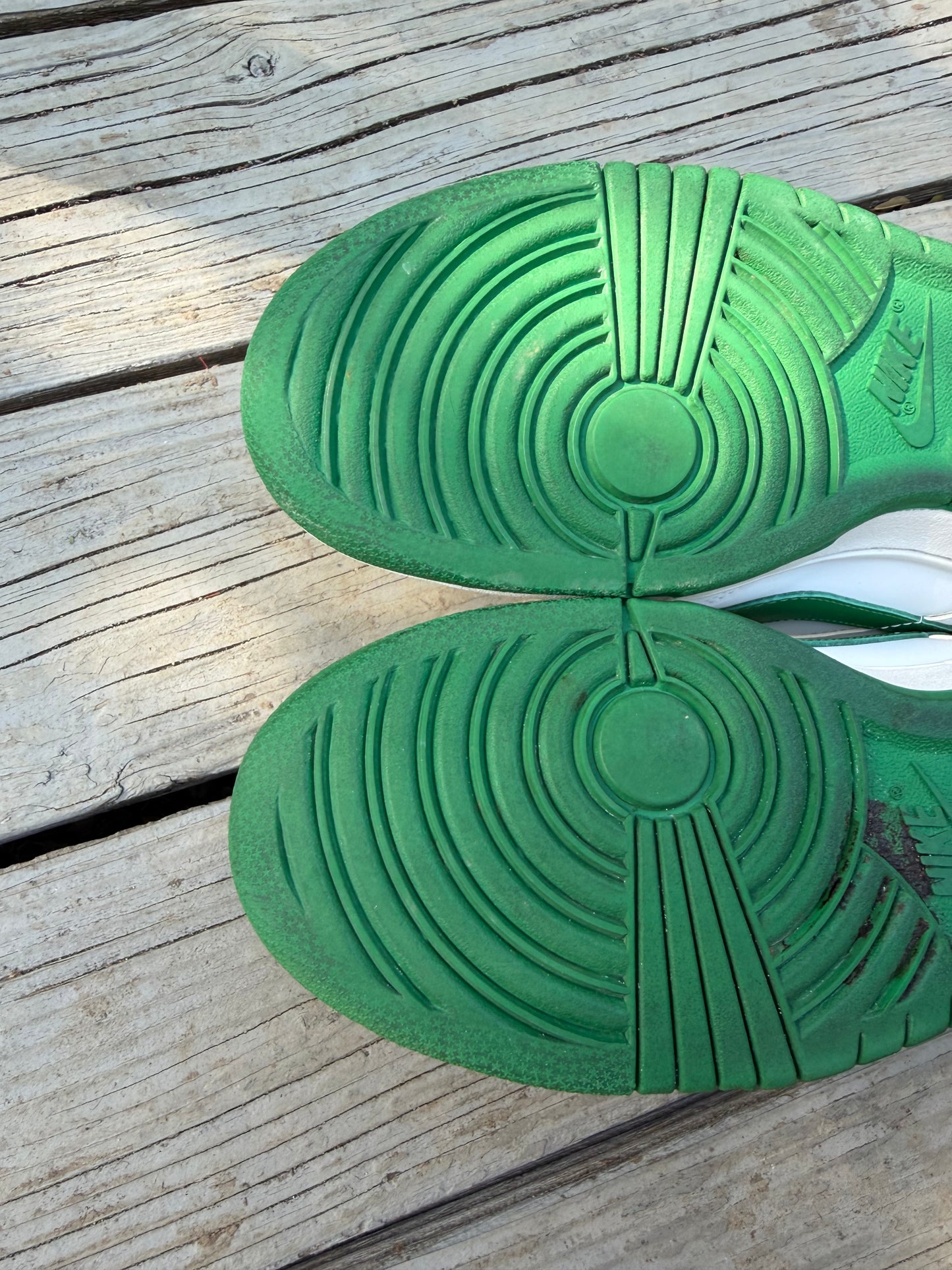 Size 9.5 - Nike Dunk Low Pro SB St. Patrick's Day