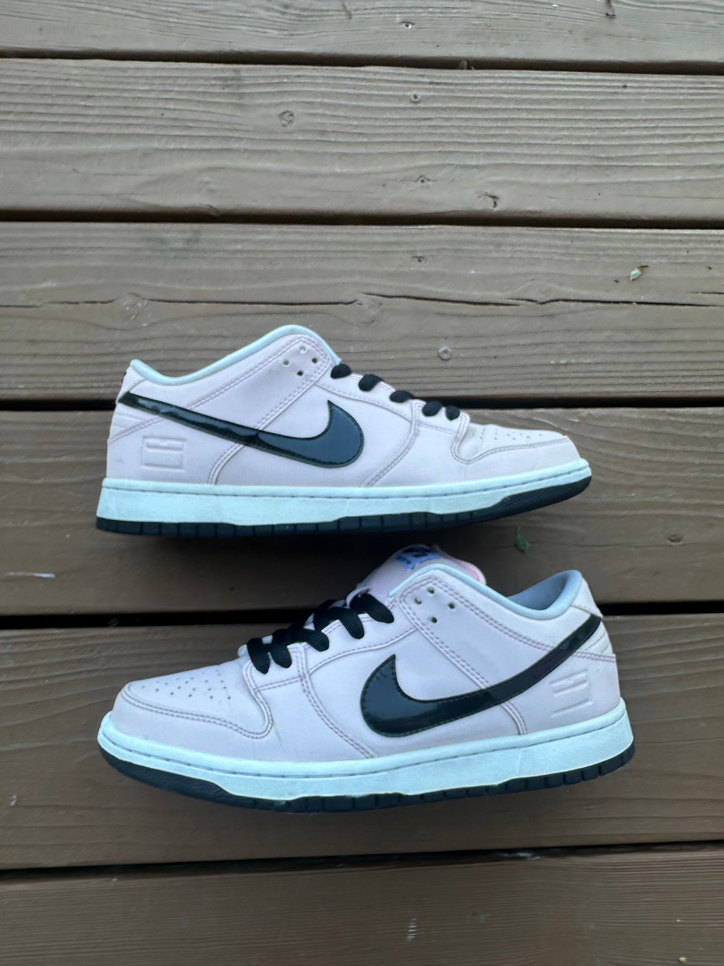 Size 9 - Nike Dunk Low Elite SB Pink Box