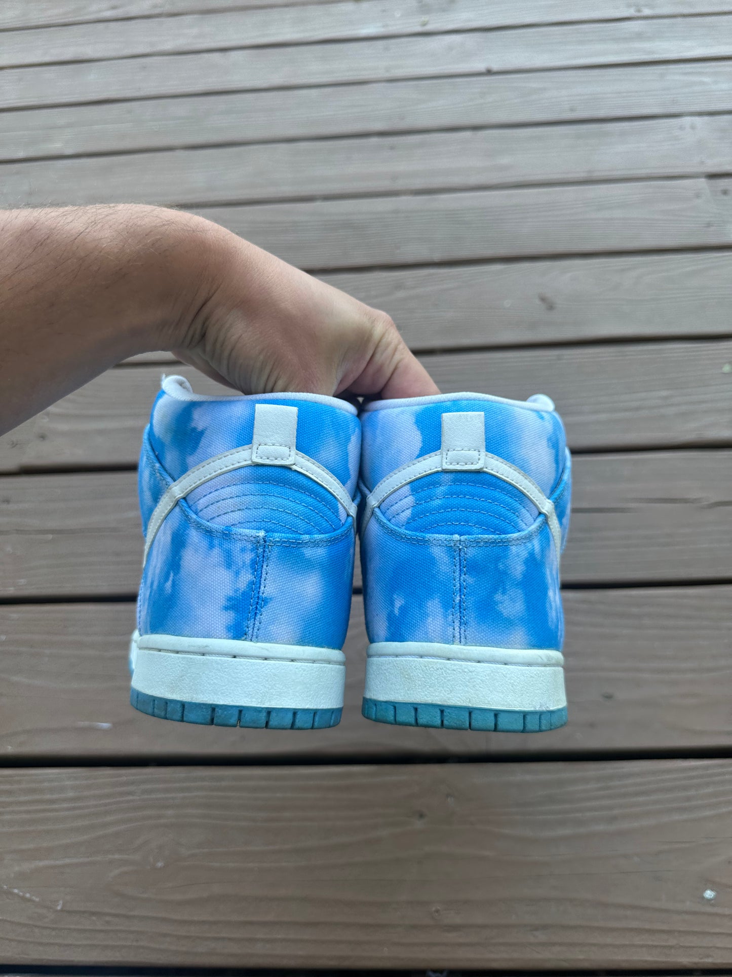 Size 9.5 - Nike Dunk High Pro SB Cloud