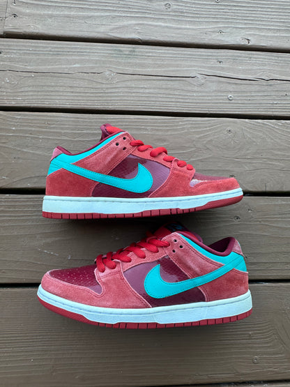 Size 9 - Nike Dunk Low Pro SB Brickhouse Turbo Green SAMPLE