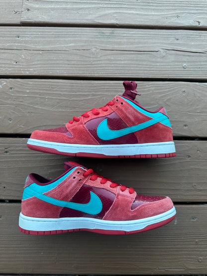 Size 9 - Nike Dunk Low Pro SB Brickhouse Turbo Green SAMPLE