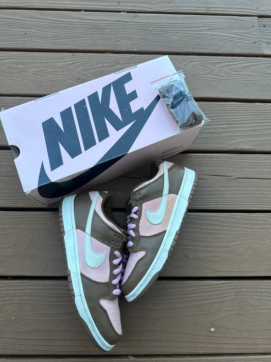 Size 9.5 - Nike SB x Stussy Dunk Low Pro Cherry