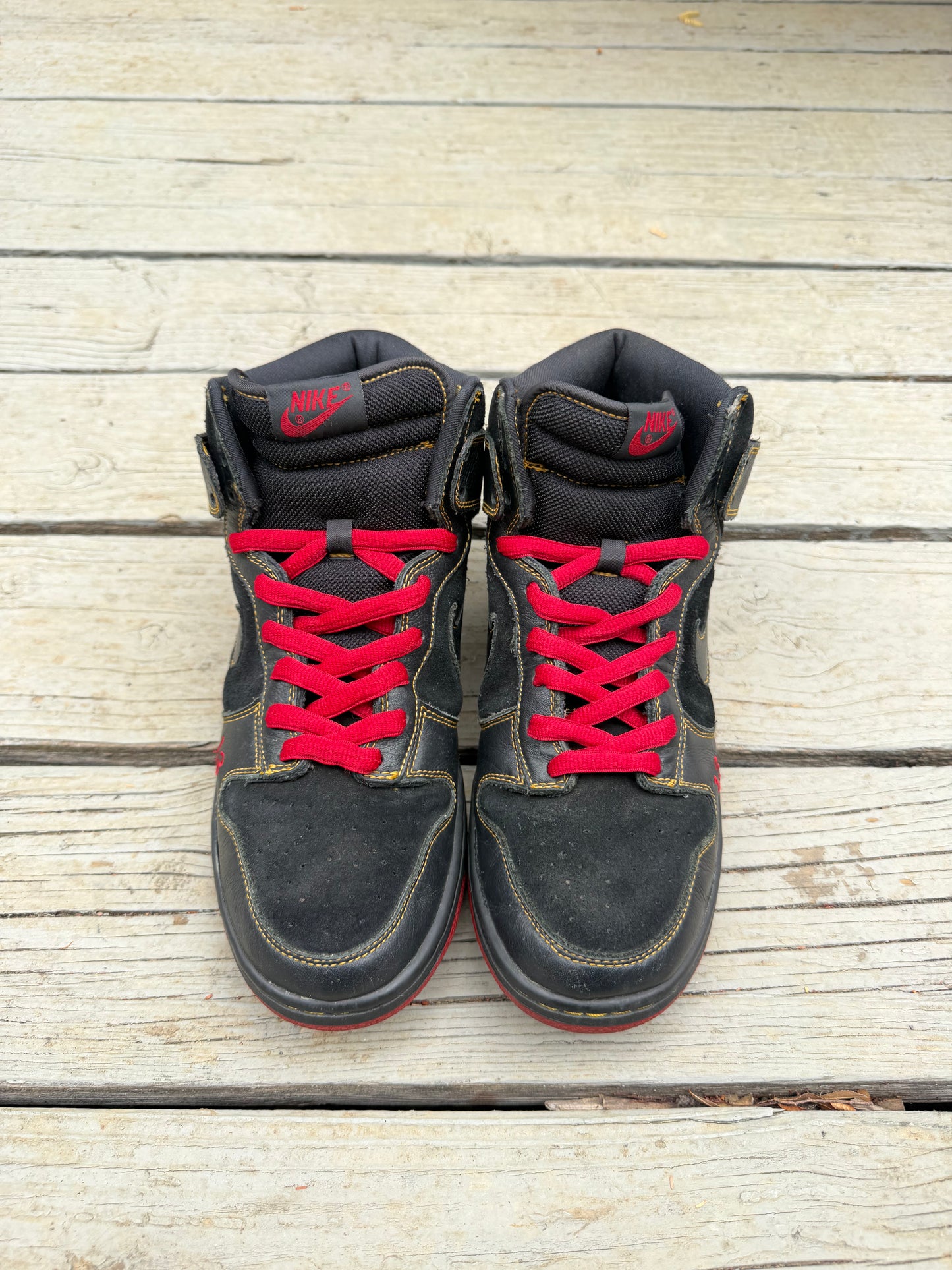 Size 9.5 - Nike Dunk High Pro SB Unlucky