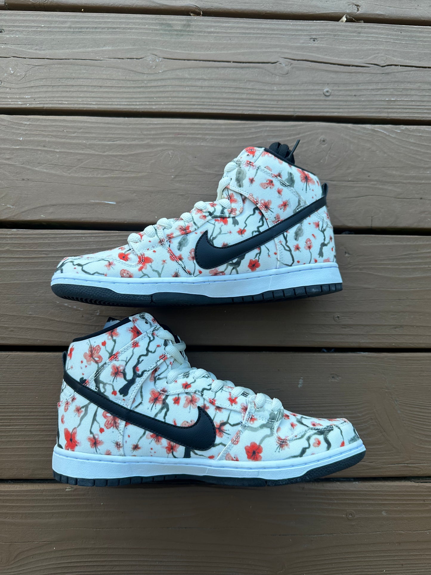 Size 10 - Nike Dunk High Pro SB Cherry Blossom