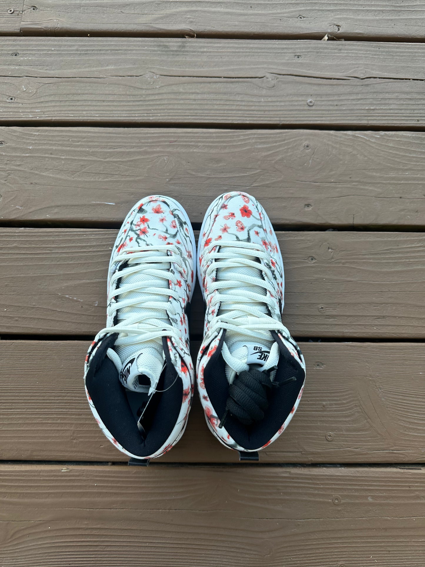 Size 10 - Nike Dunk High Pro SB Cherry Blossom