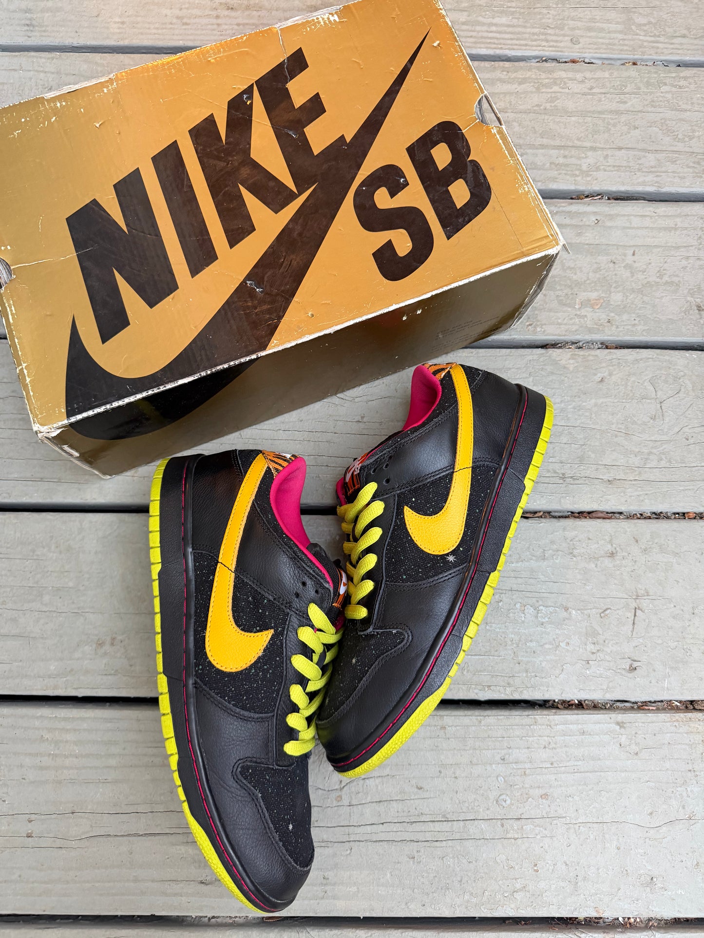 Size 10.5 - Nike Dunk Low Premium SB Space Tiger