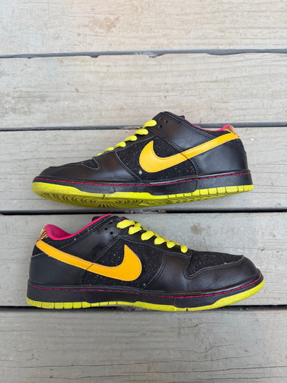 Size 10.5 - Nike Dunk Low Premium SB Space Tiger