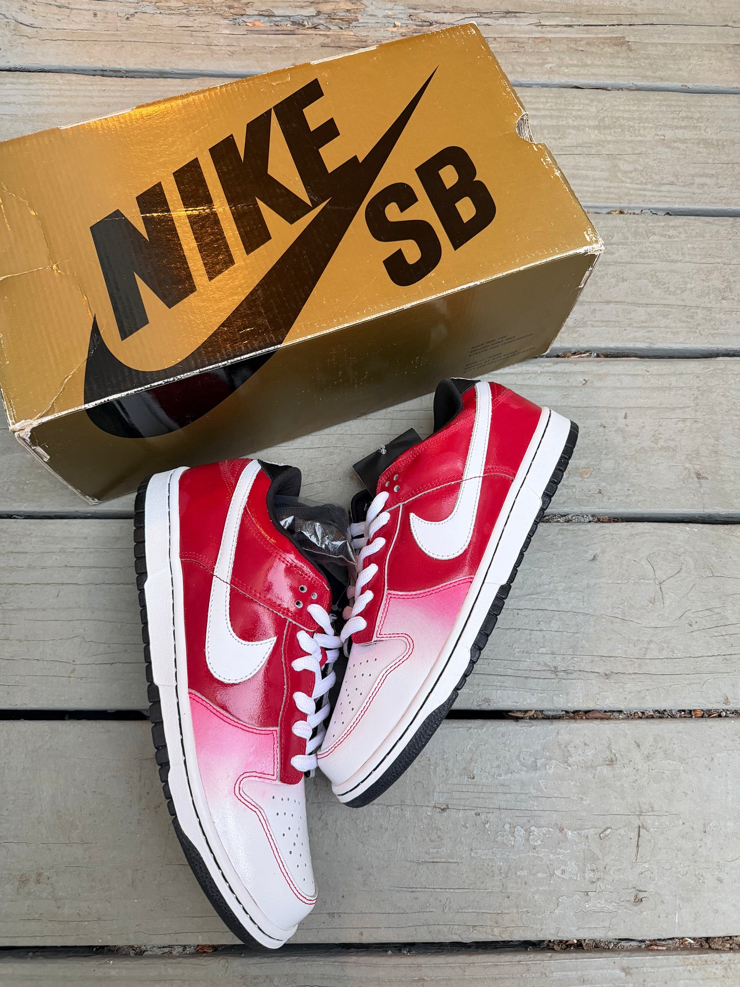 Size 10.5 - Nike Dunk Low Premium SB Kuwahara Et