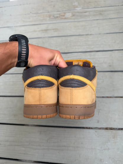 Size 10.5 - Nike Dunk Mid Pro SB Wheat