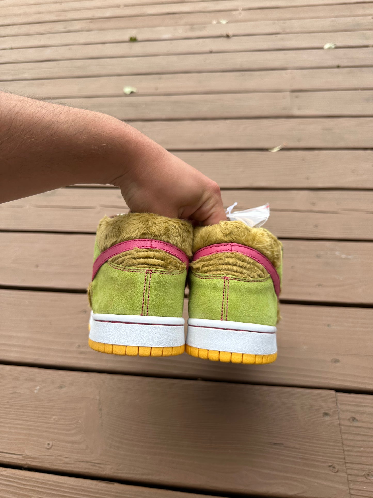 Size 9.5 - Nike Dunk Mid Premium SB Mama Bear