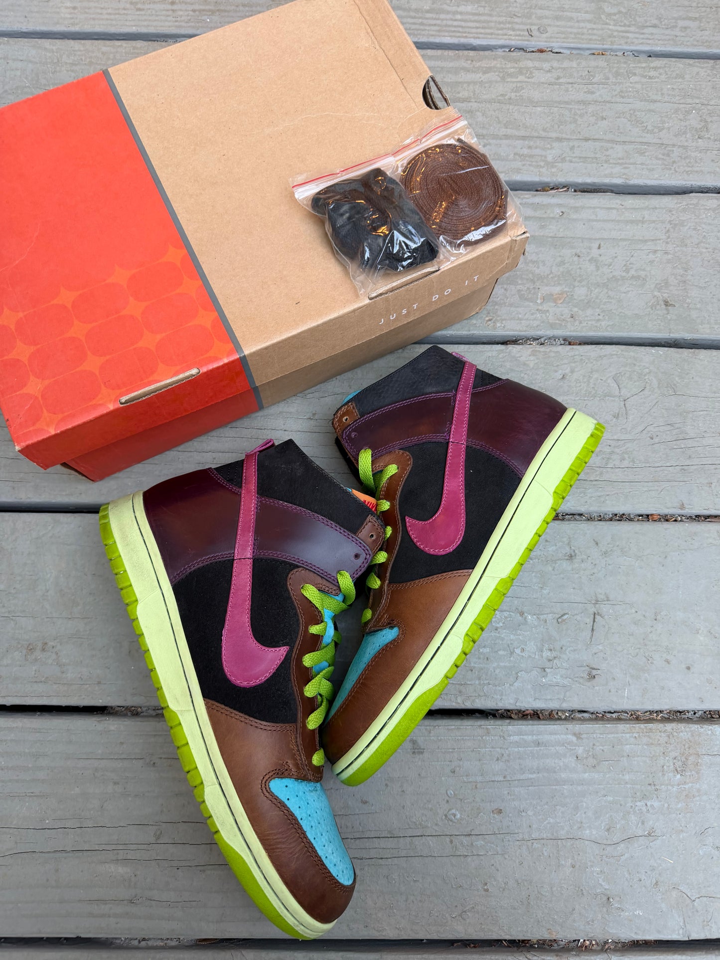 Size 10.5 - Undefeated x Nike Dunk High NL