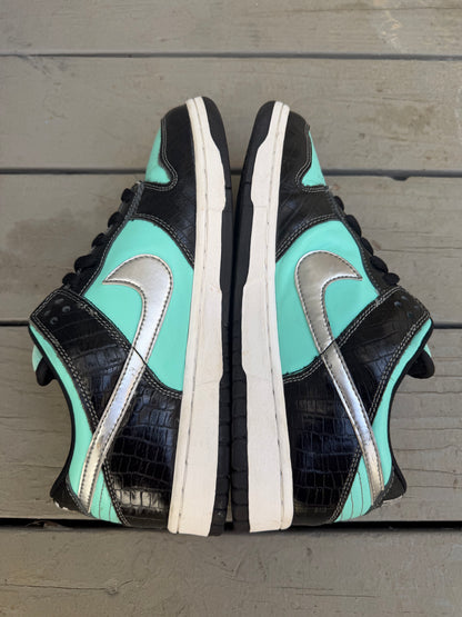 Size 9 - Nike SB Dunk Low Pro x Diamond Supply Co. Tiffany