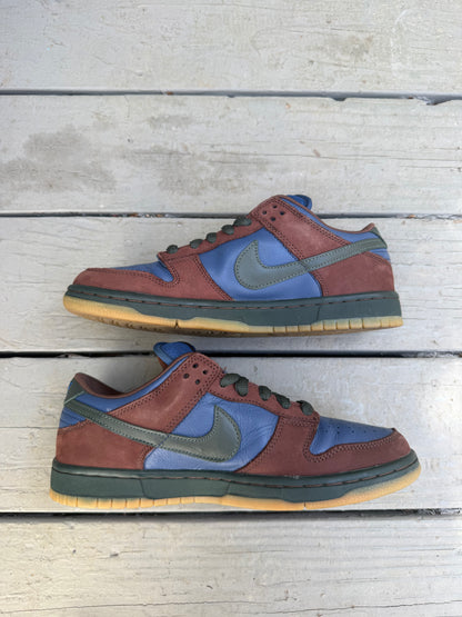 Size 8.5 - Nike Dunk Low Pro SB Barf