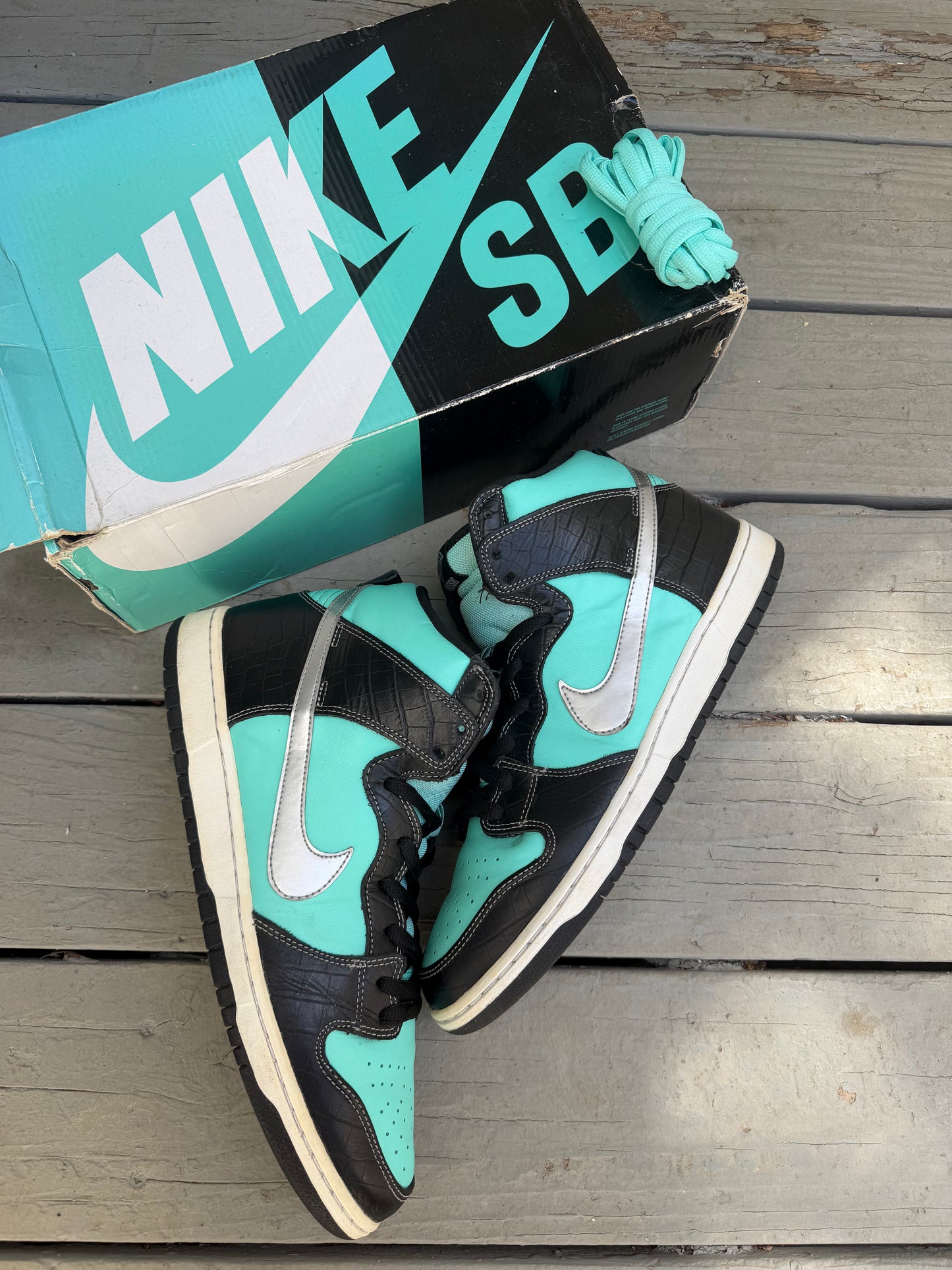 Size 13 - Nike SB Dunk High Pro x Diamond Supply Co. Tiffany