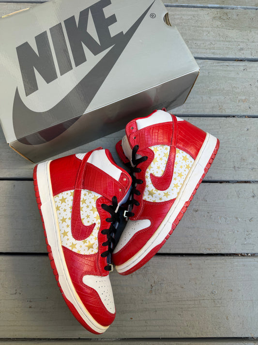 Size 10.5 - Supreme x Dunk High Pro SB Red Stars