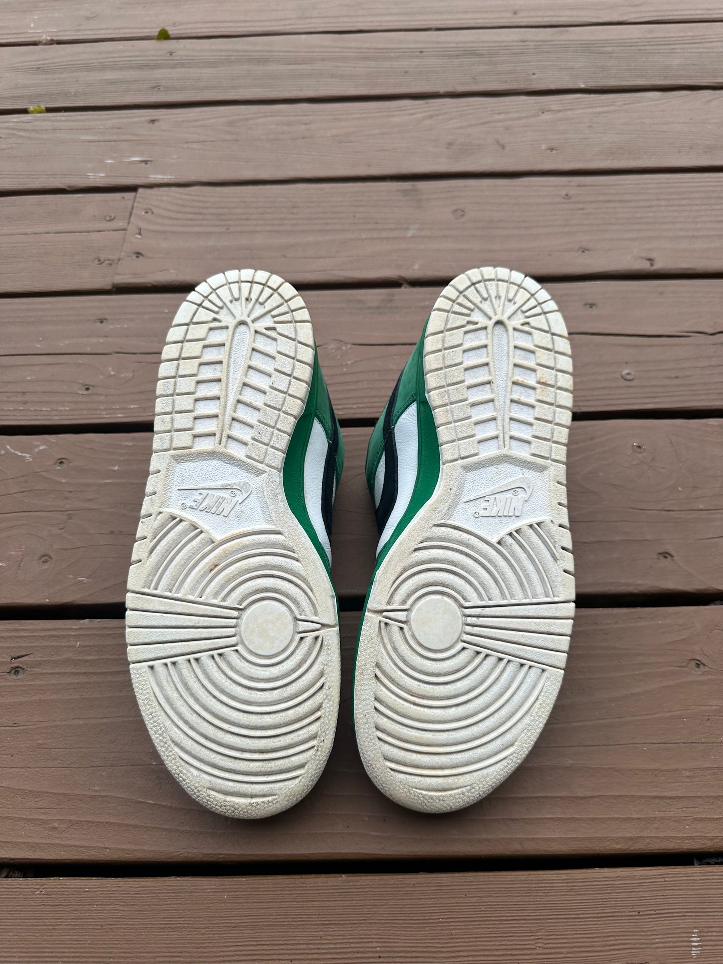 Size 10 - Nike Dunk Low Pro SB Heineken