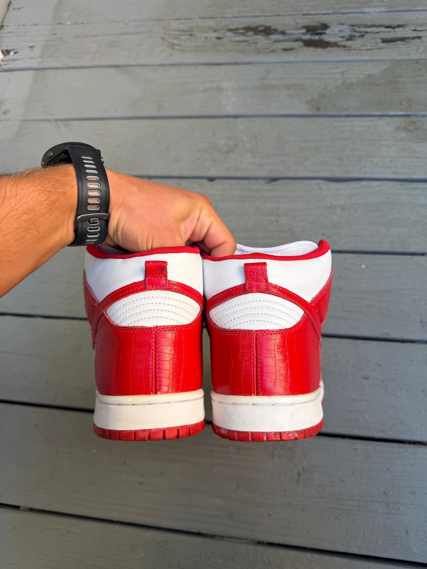 Size 10.5 - Supreme x Dunk High Pro SB Red Stars