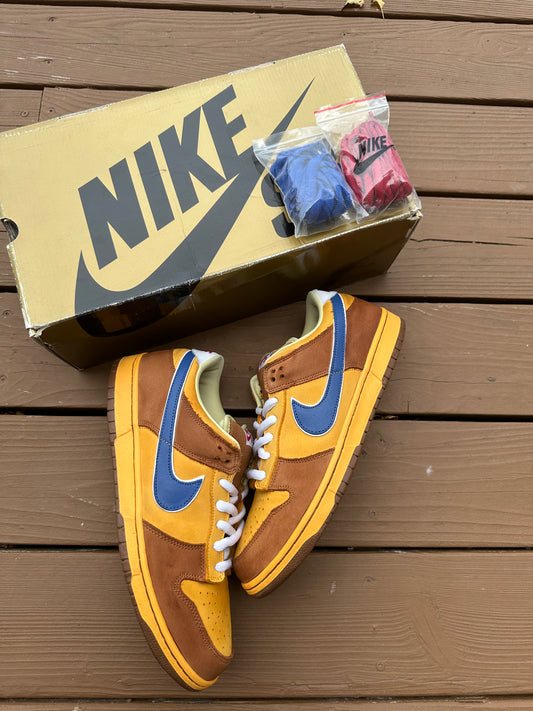 Size 12.5 - Nike Dunk Low Premium SB Newcastle