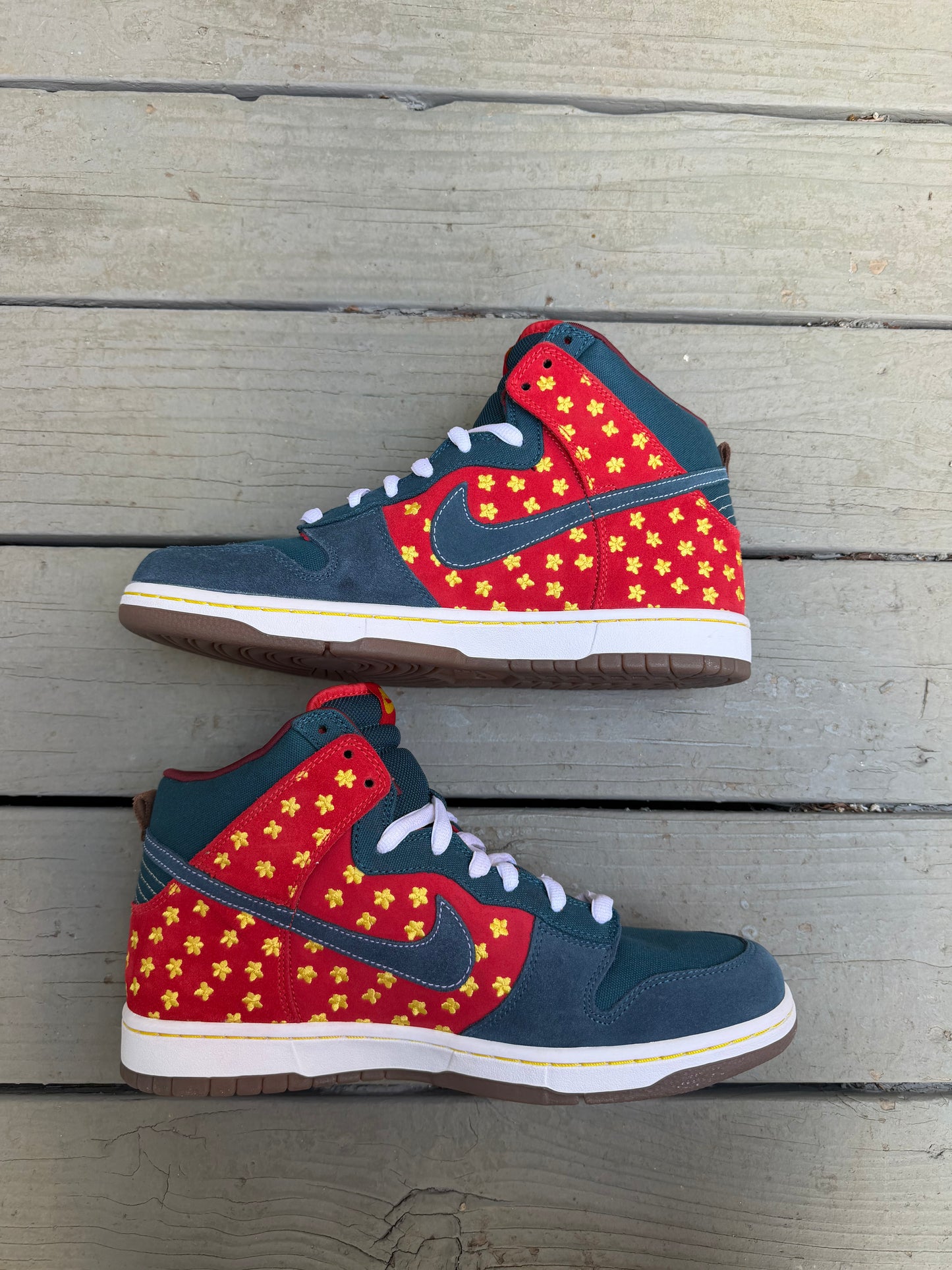 Size 11 - Nike Dunk High Premium SB Quagmire