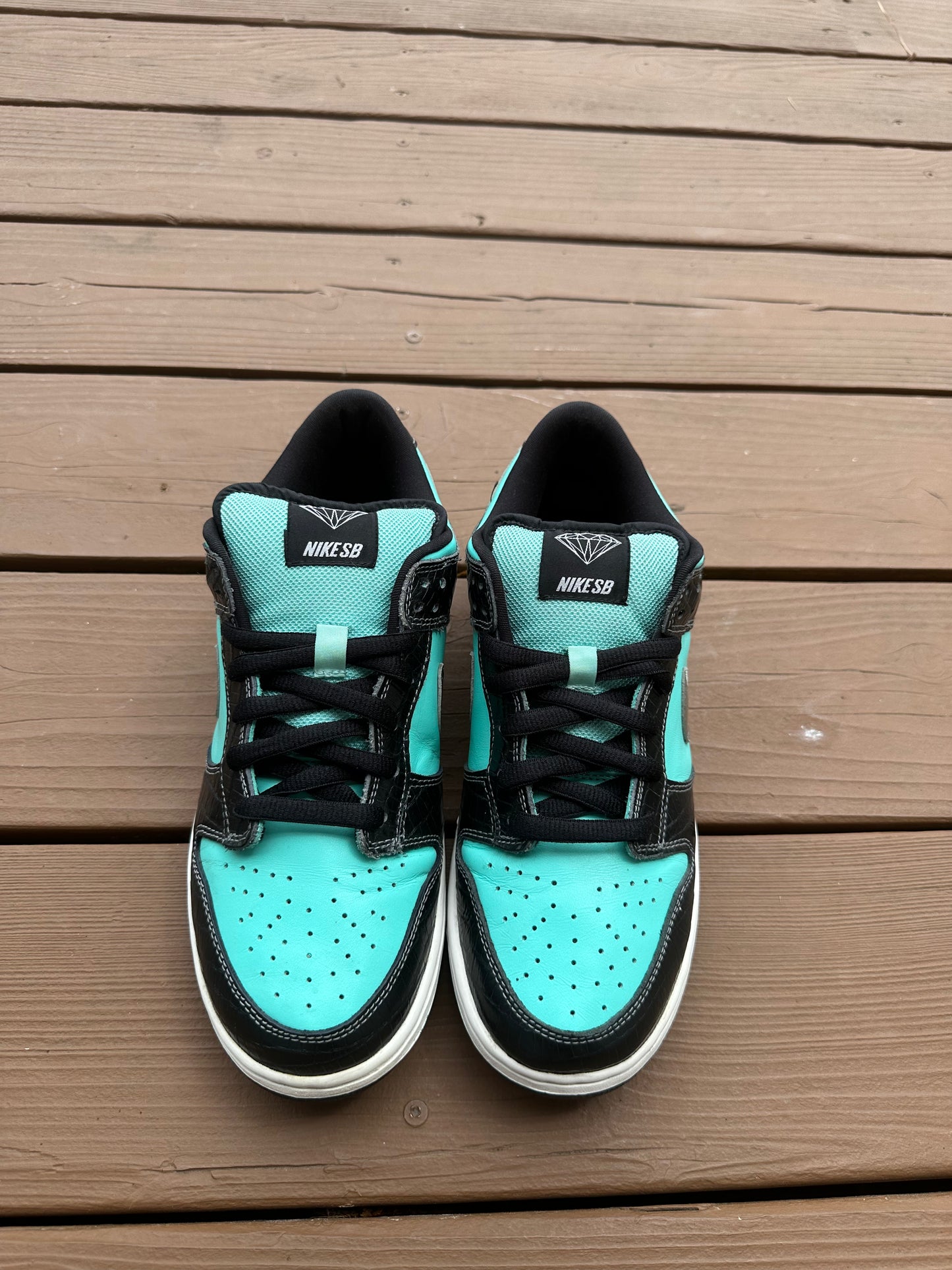 Size 9 - Nike SB Dunk Low Pro x Diamond Supply Co. Tiffany