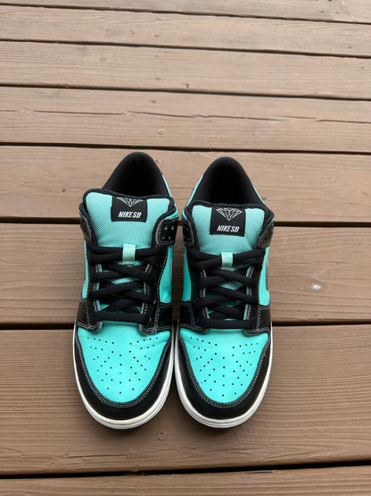 Size 9 - Nike SB Dunk Low Pro x Diamond Supply Co. Tiffany