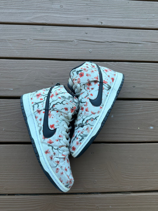 Size 9 - Nike Dunk High Pro SB Cherry Blossom