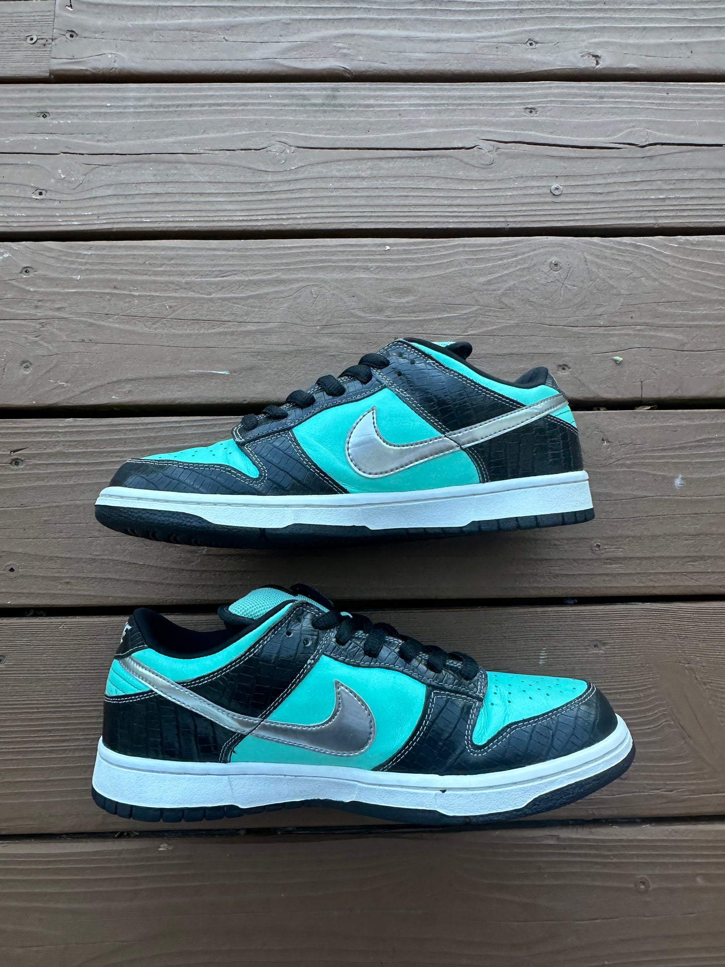 Size 11 - Nike SB Dunk Low Pro x Diamond Supply Co. Tiffany