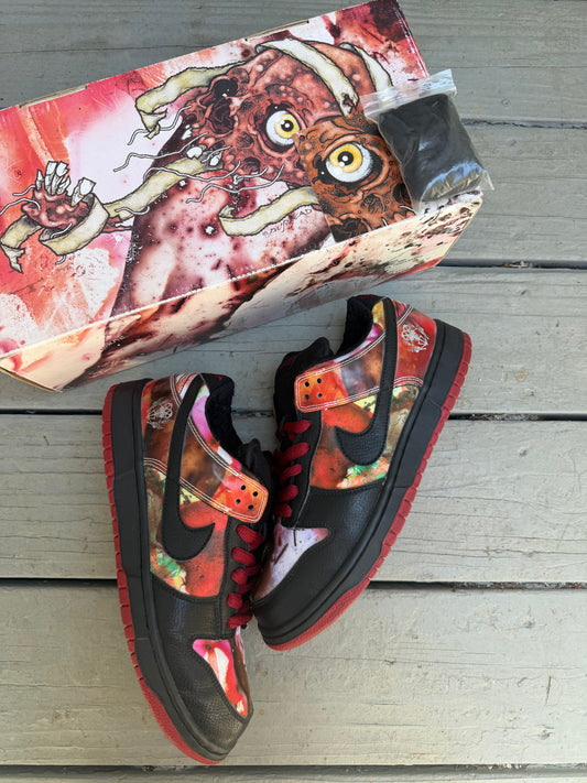 Size 9 - Nike Dunk Low Pro SB Pushead