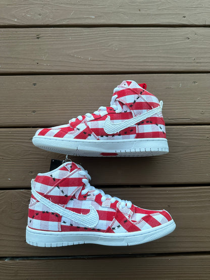 Size 8 - Nike Dunk High Pro SB Picnic